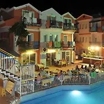 Magic Tulip Hotel