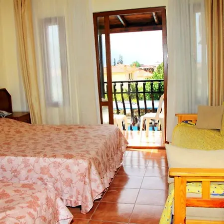 Magic Tulip Otel 3*