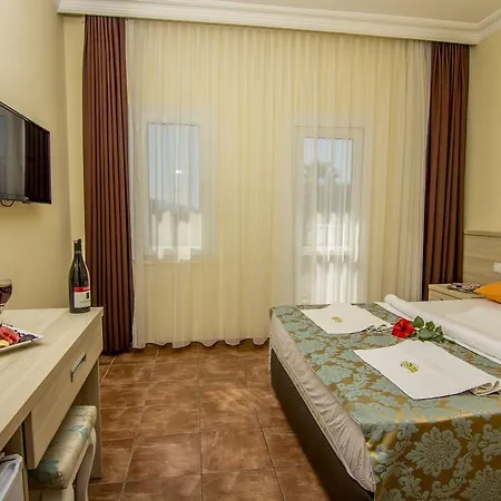 Hotel Magic Tulip Oludeniz