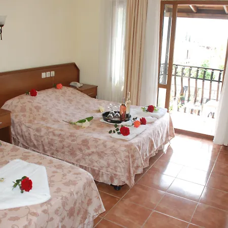 Ξενοδοχείο Magic Tulip Ολουντενίζ