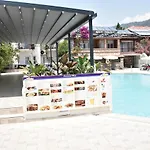 Magic Tulip Otel
